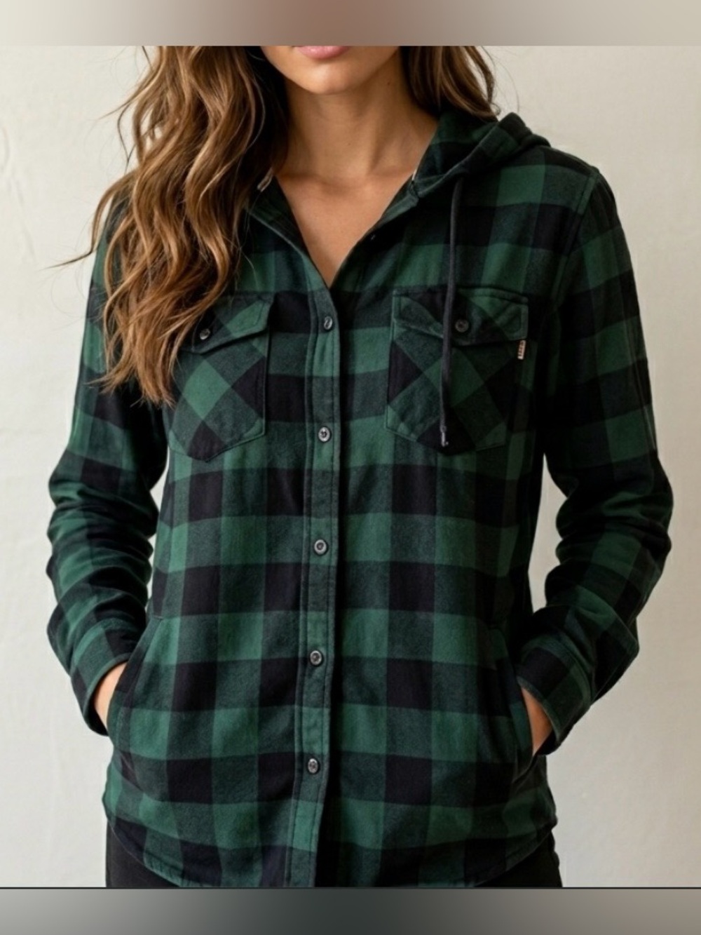 TNA Aritzia Small Green Black Plaid Hooded Flannel Shirt Women’s Oversized